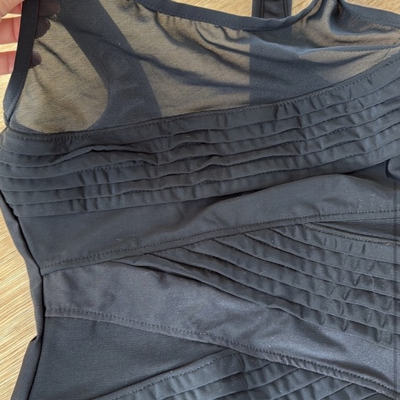 Miraclesuit Shapewear - Picture 6 of 7